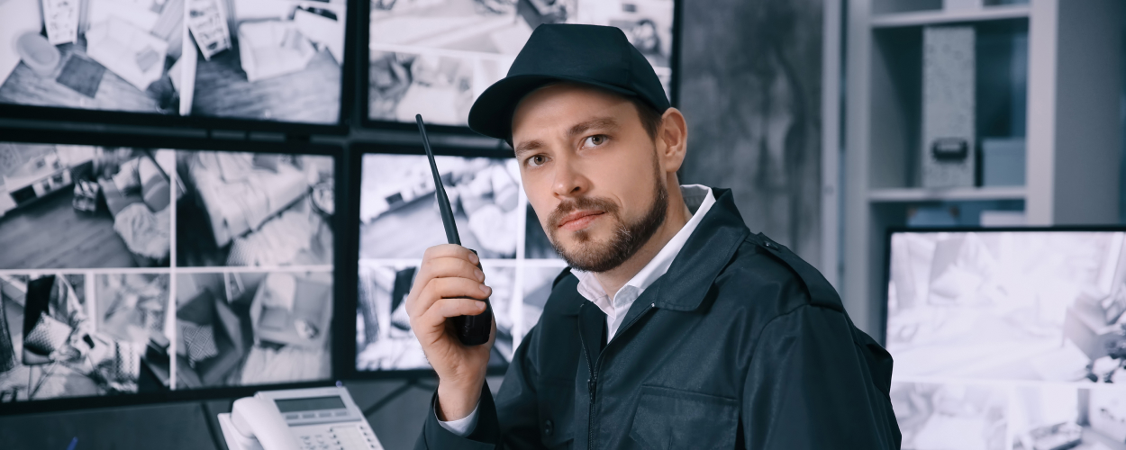 The Role of Security Guards in Access Control Management Services